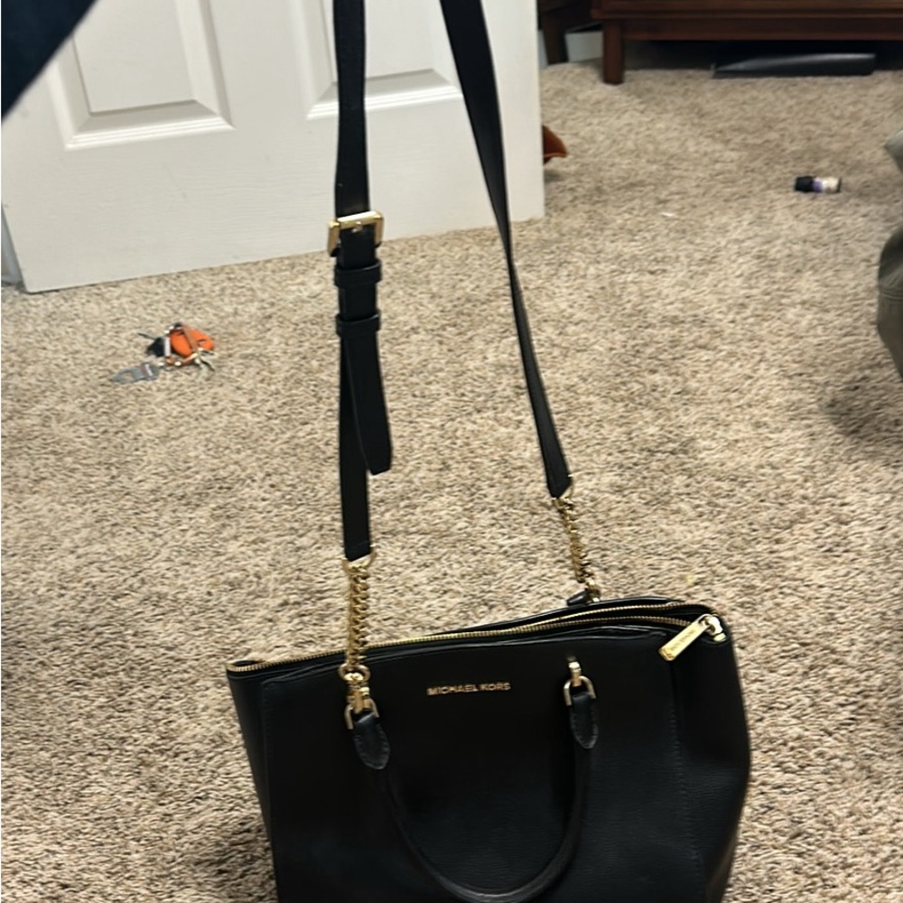 Michael Kors cross body bag - Picture 3 of 3